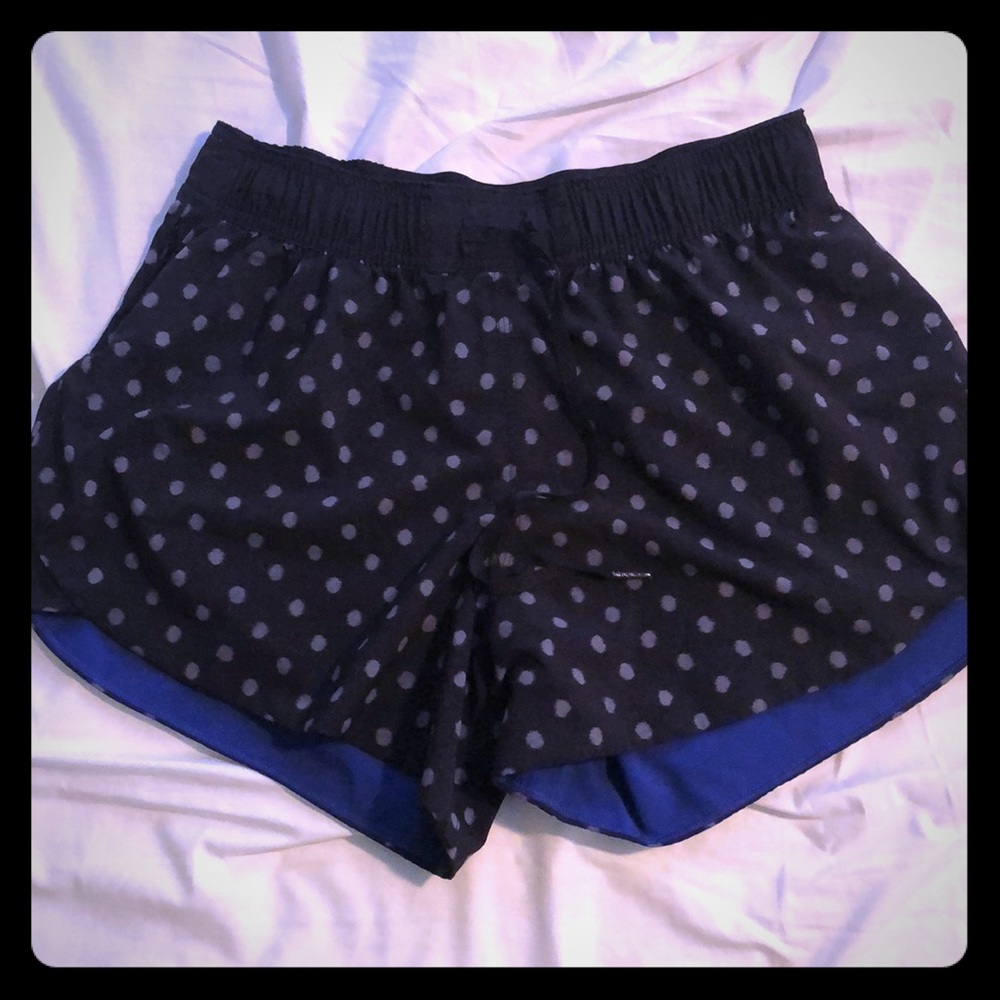 Lululemon reversible running shorts